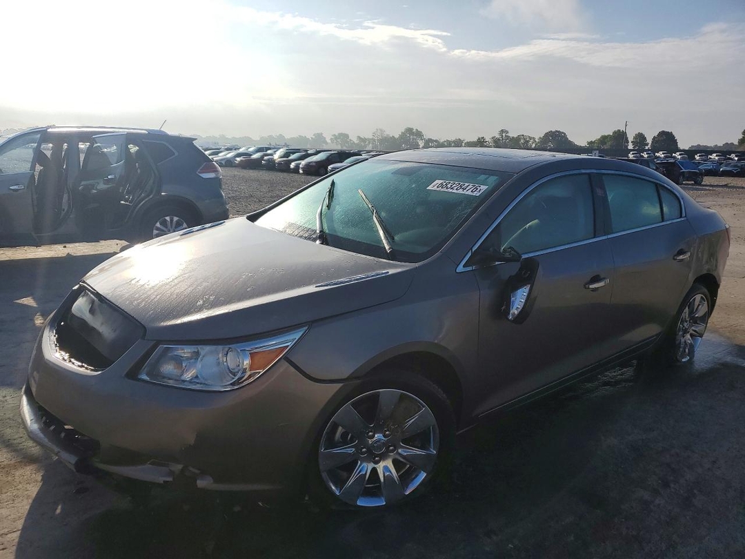 Vista de 2011 BUICK LACROSSE CXS, ángulo 1