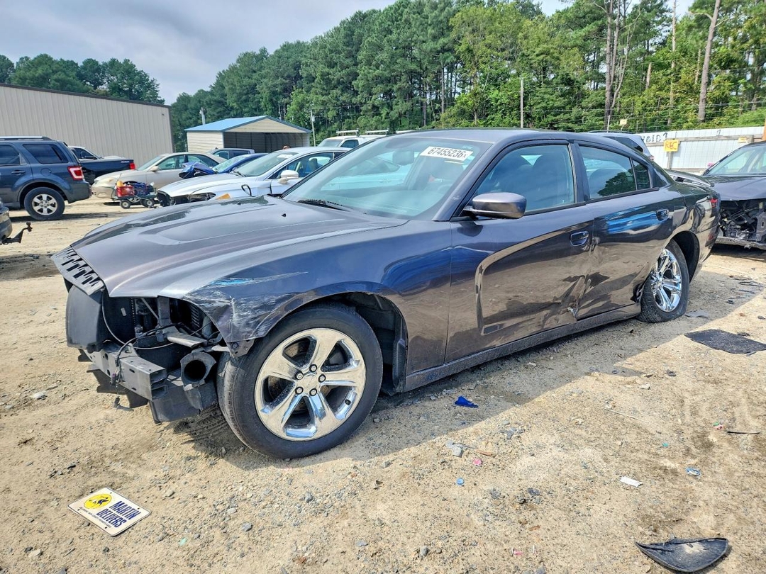 منظر 2014 DODGE CHARGER SE، زاوية 1