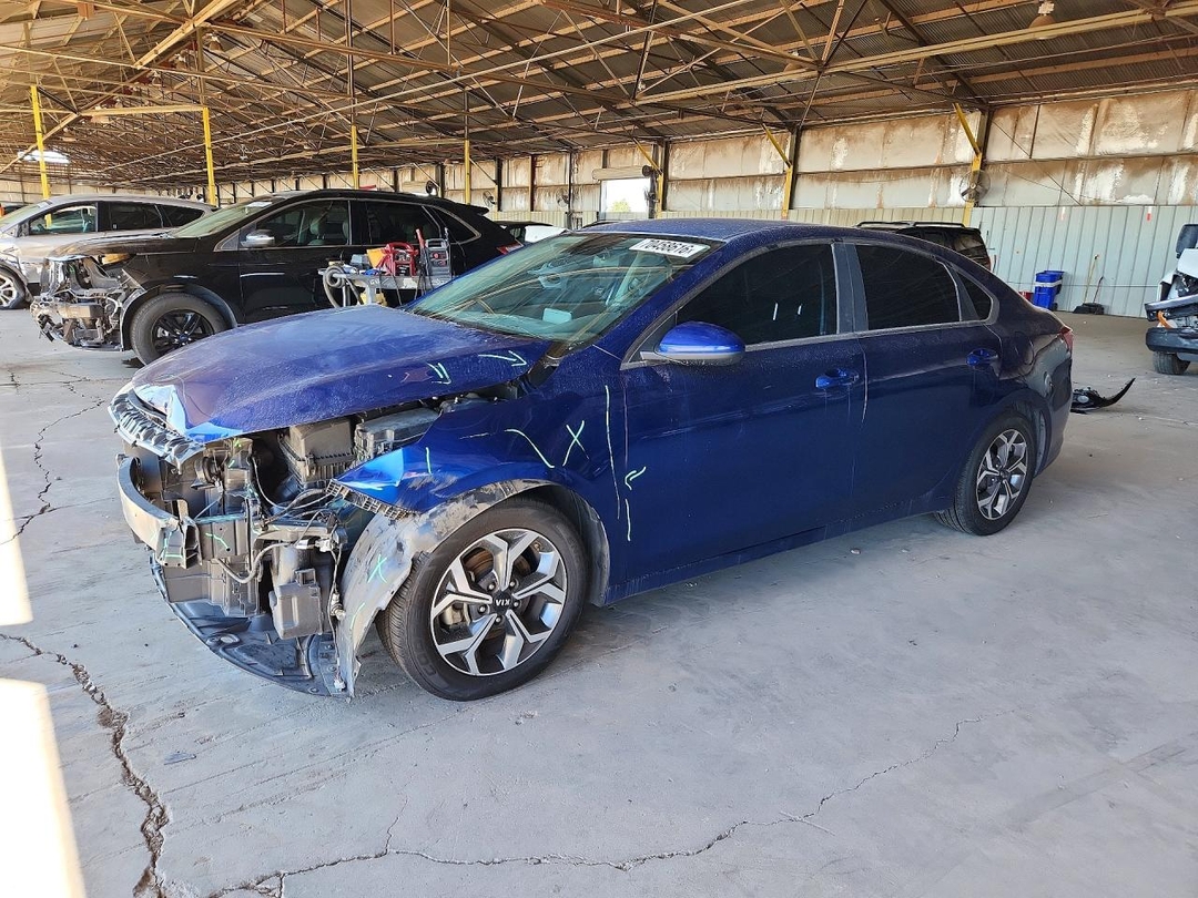 Vue de 2019 KIA FORTE LXS, angle 1