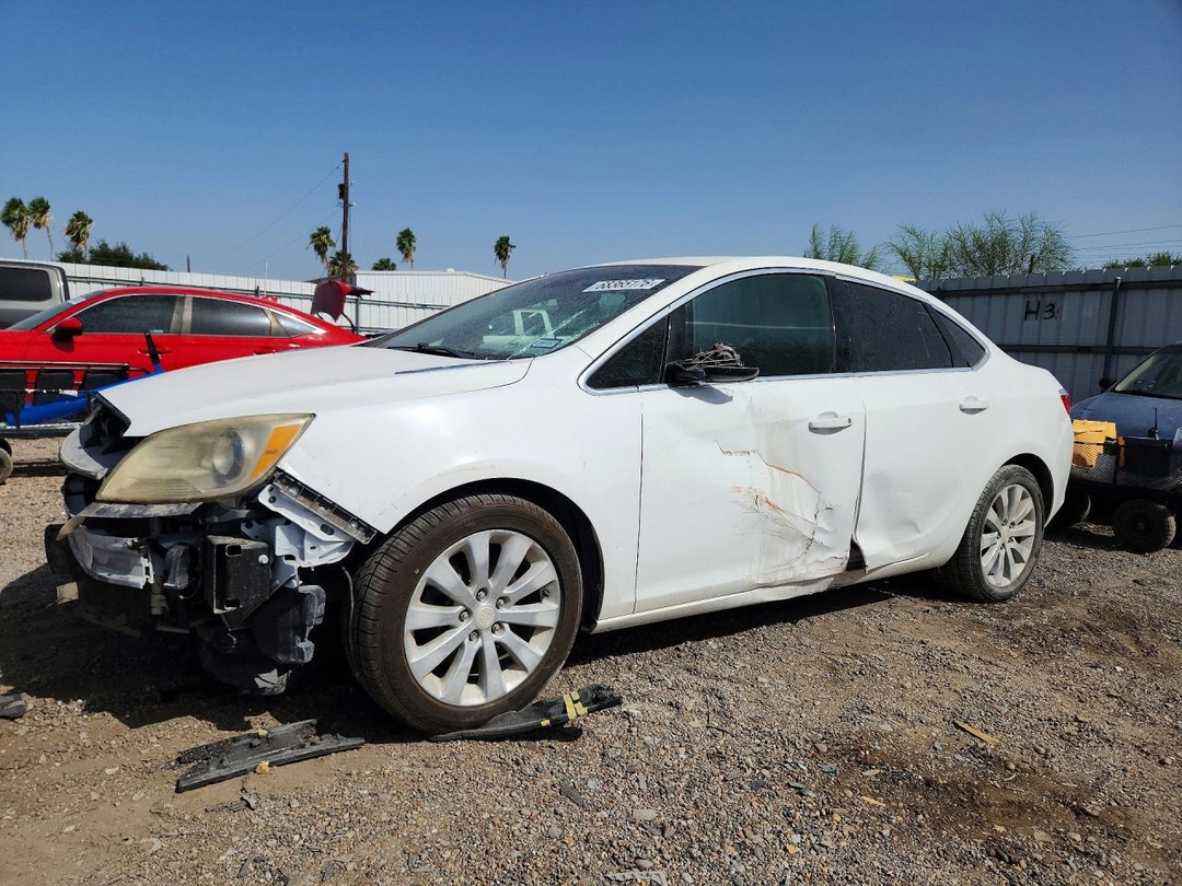 منظر 2016 BUICK VERANO، زاوية 1
