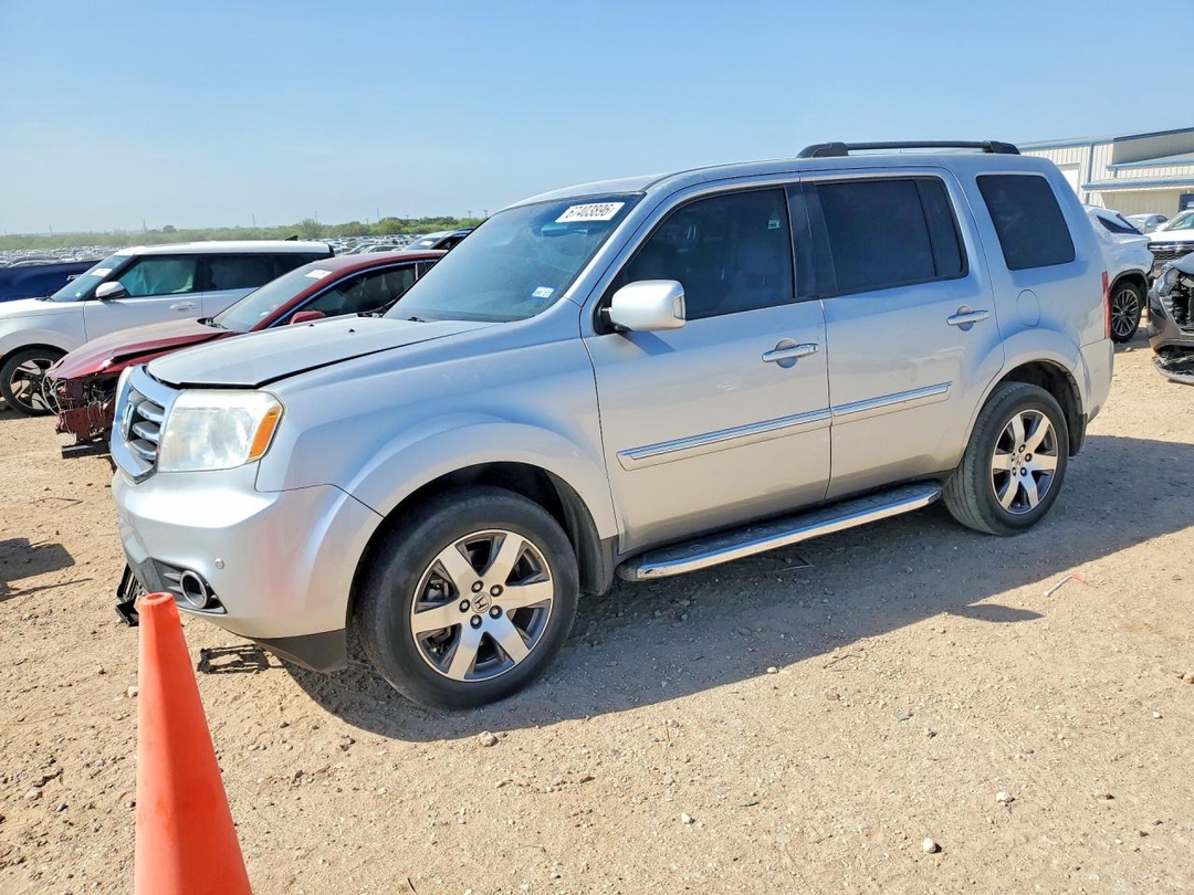 Vista de 2014 HONDA PILOT TOURING, ángulo 1