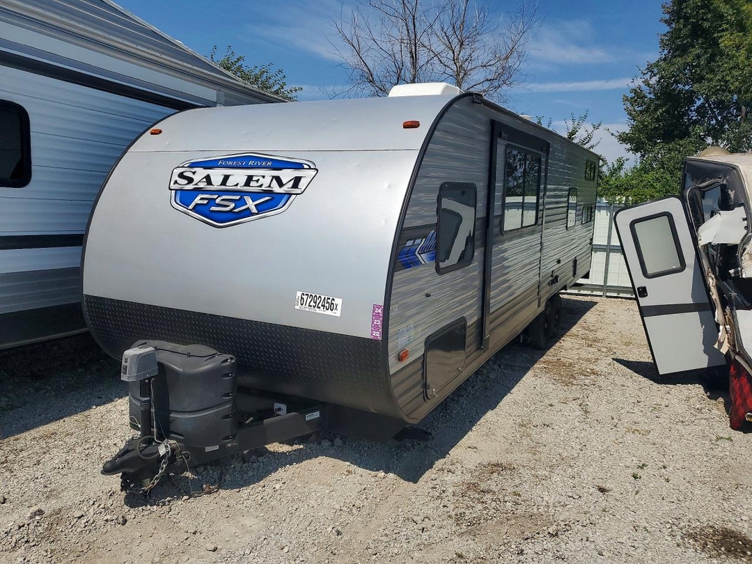 Вид 2022 FOREST RIVER SALEM FSX CAMPER, угол 1