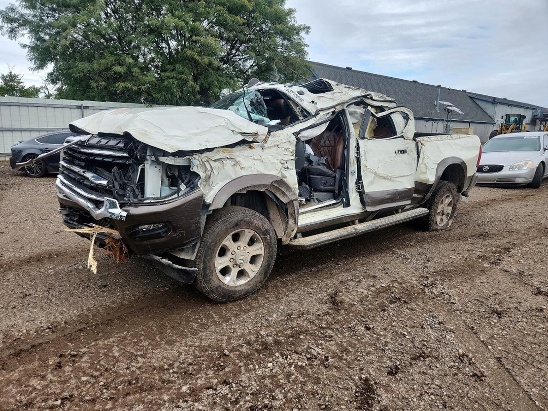Vue de 2022 RAM 2500 LONGHORN, angle 1