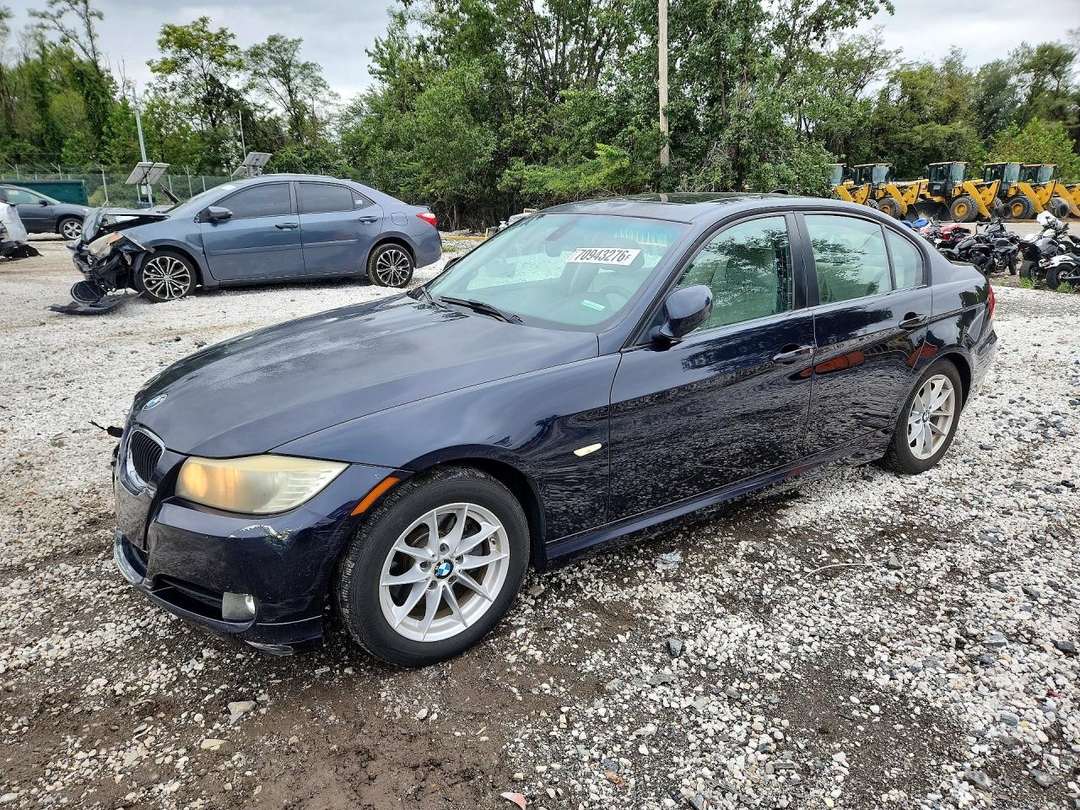 Vue de 2010 BMW 328 I SULEV, angle 1