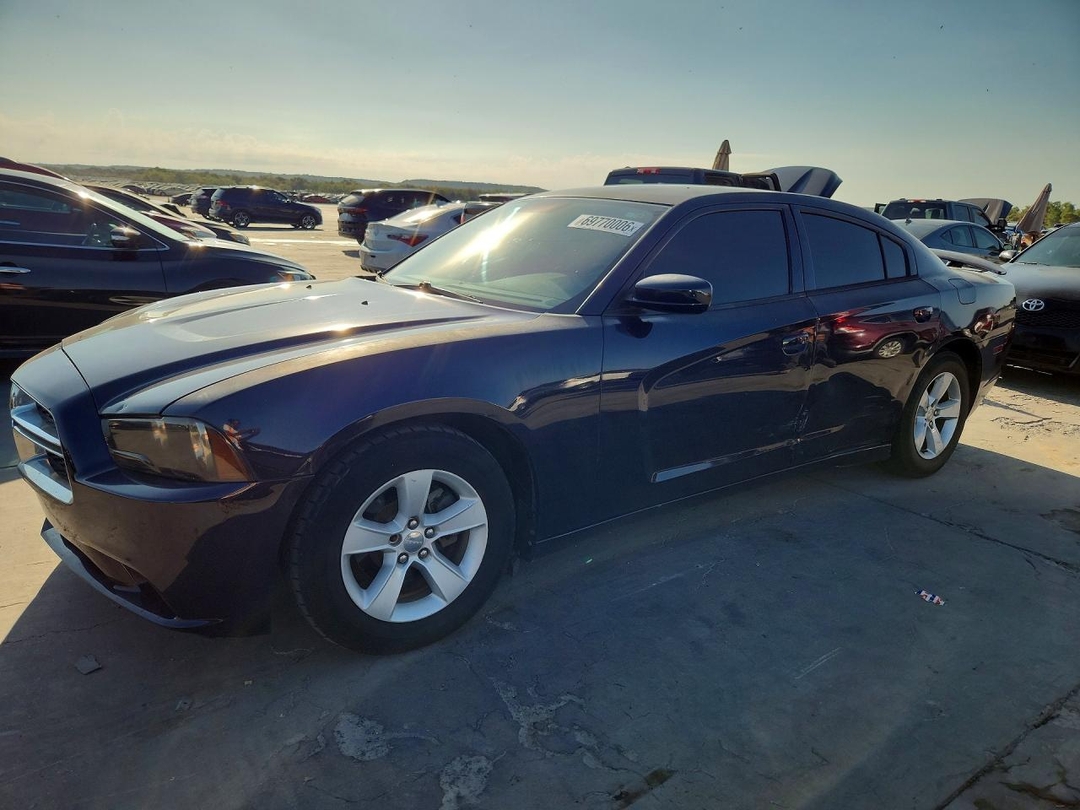 Vista de 2012 DODGE CHARGER SE, ángulo 1
