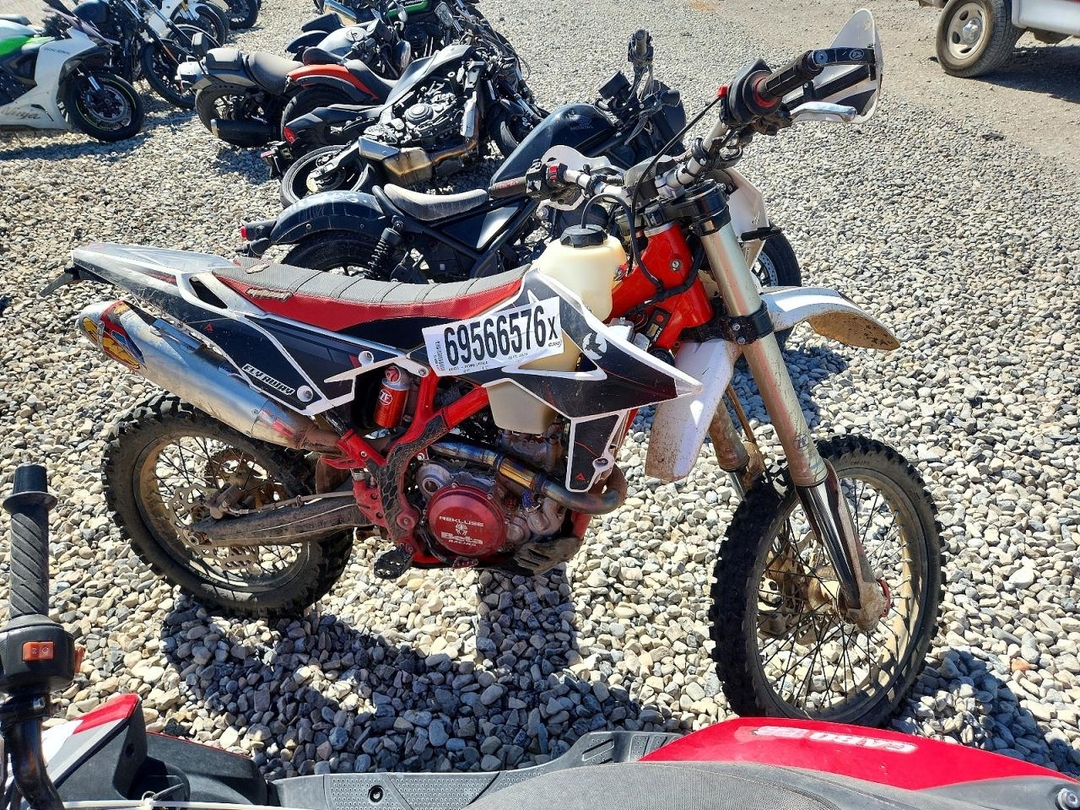 منظر 2019 KAWASAKI KAF400 H، زاوية 1