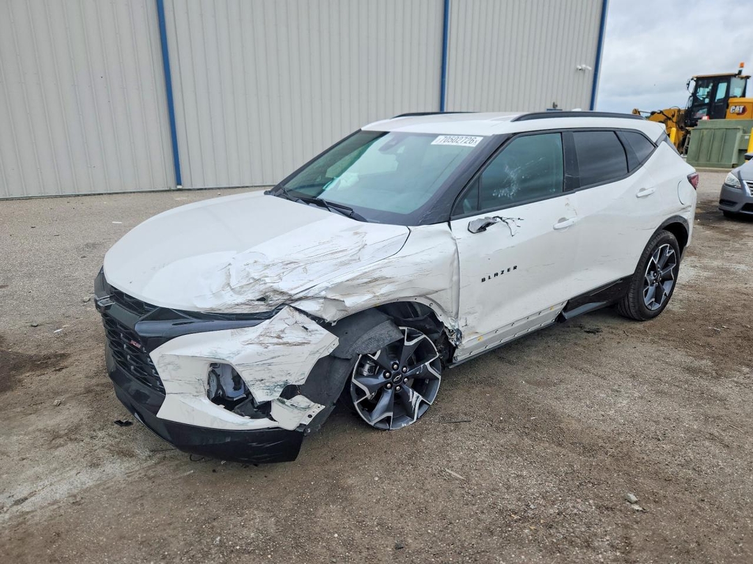Vista de 2021 CHEVROLET BLAZER RS, ángulo 1