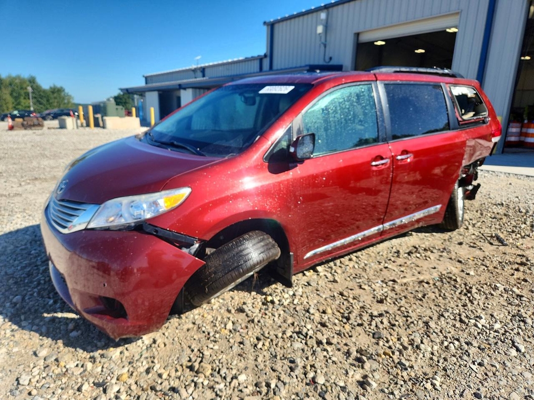 Вид 2013 TOYOTA SIENNA LIMITED 7-PASSENGER, угол 1