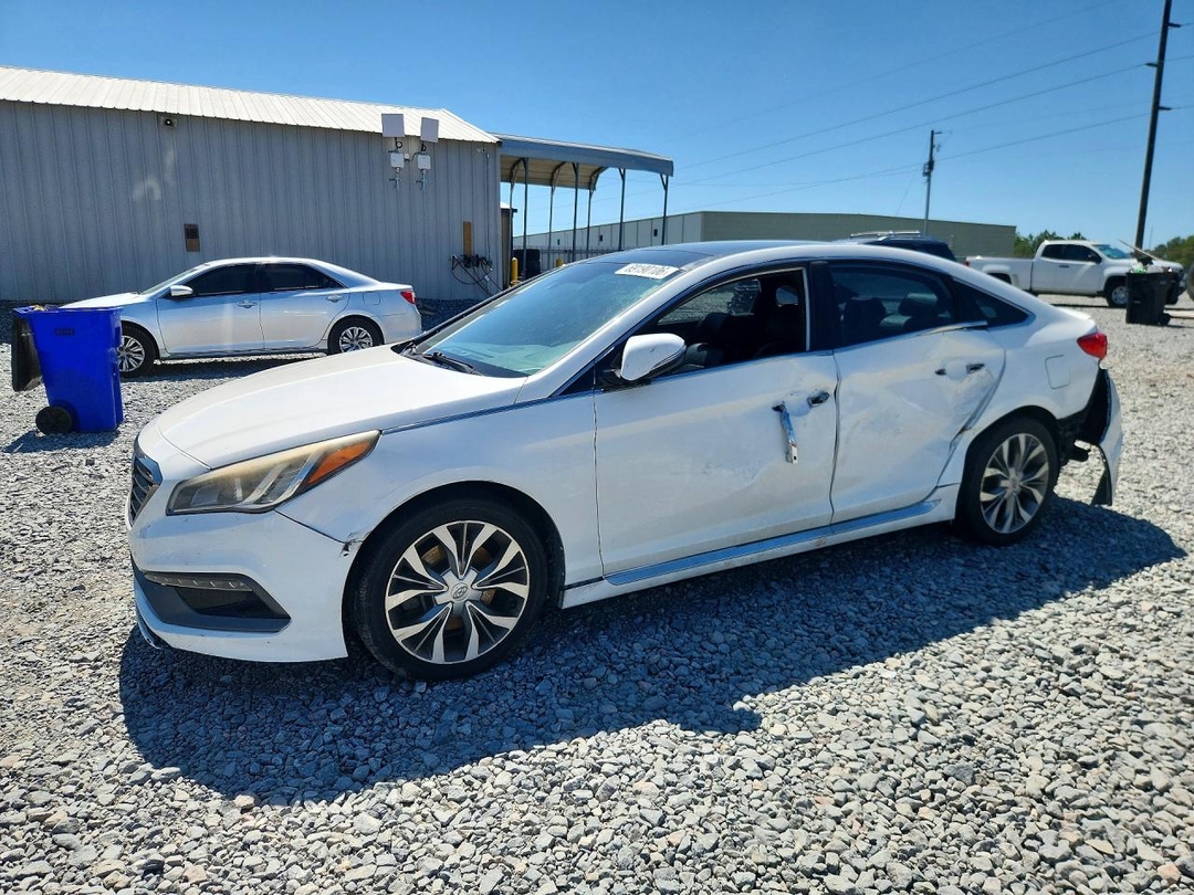 منظر 2015 HYUNDAI SONATA LIMITED 2.0T، زاوية 1