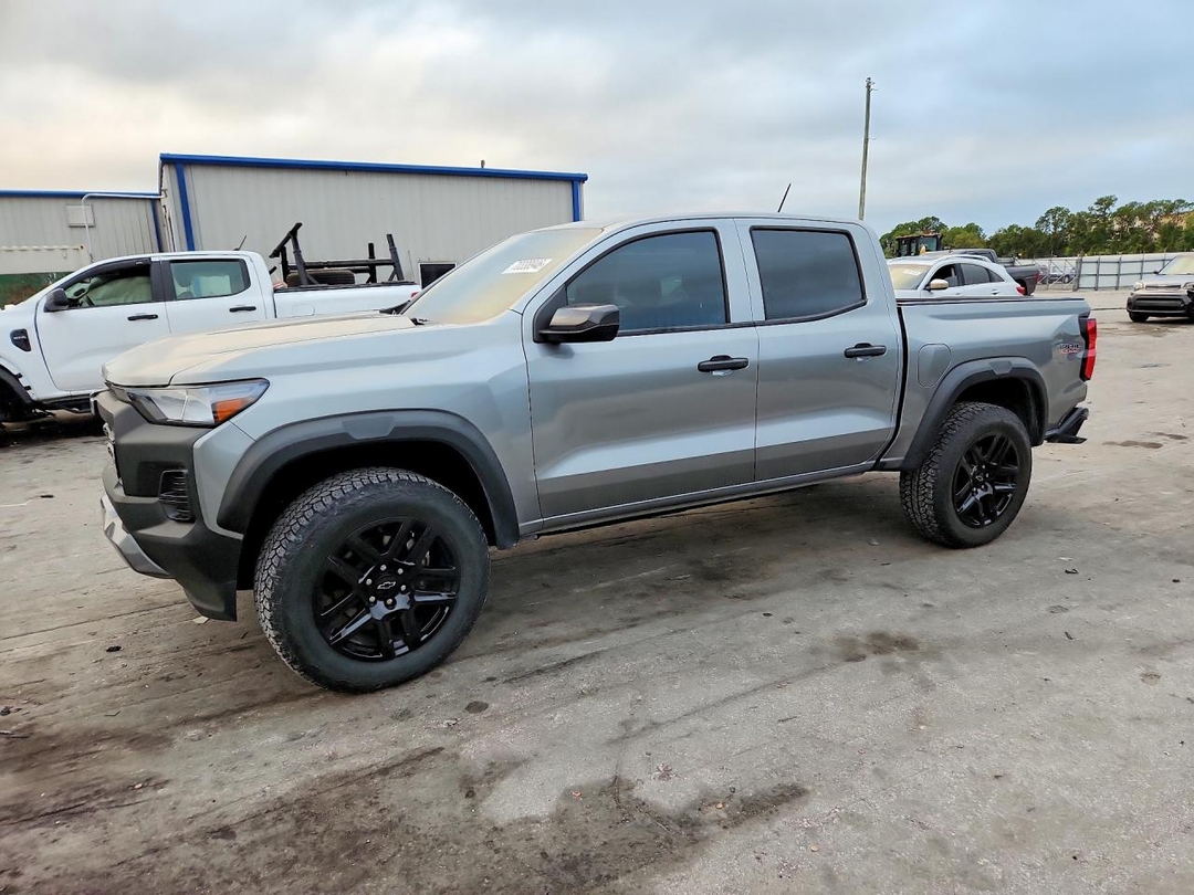 منظر 2025 CHEVROLET COLORADO TRAIL BOSS، زاوية 1