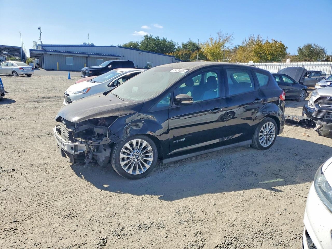 Vue de 2018 FORD C-MAX SE, angle 1