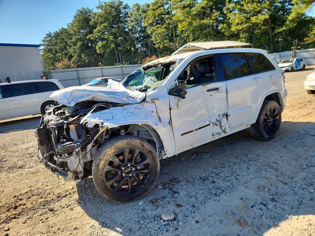 Vedere 2021 JEEP GRAND CHEROKEE LAREDO, unghi 1