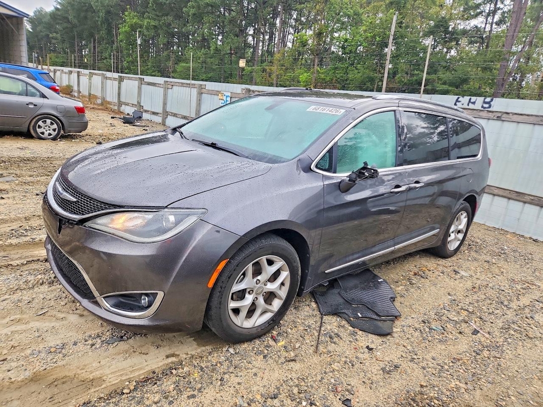 Вид 2017 CHRYSLER PACIFICA TOURING L PLUS, угол 1