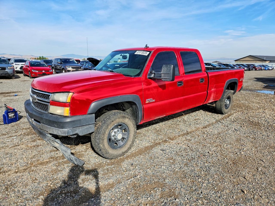 منظر 2006 CHEVROLET SILVERADO K3500، زاوية 1