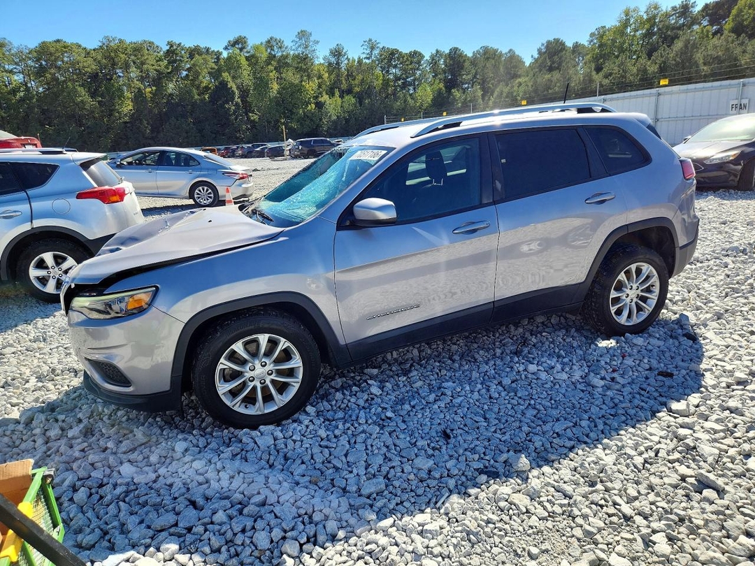 Вид 2020 JEEP CHEROKEE LATITUDE, угол 1