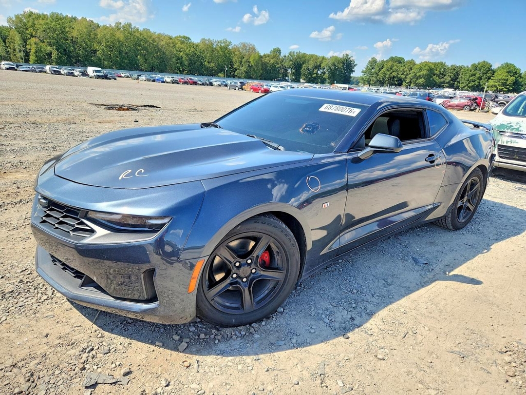 Vue de 2022 CHEVROLET CAMARO LS, angle 1