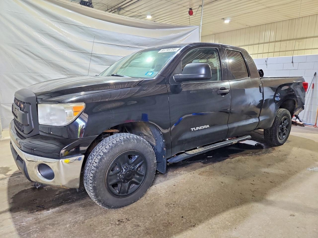 منظر 2010 TOYOTA TUNDRA DOUBLE CAB SR5، زاوية 1
