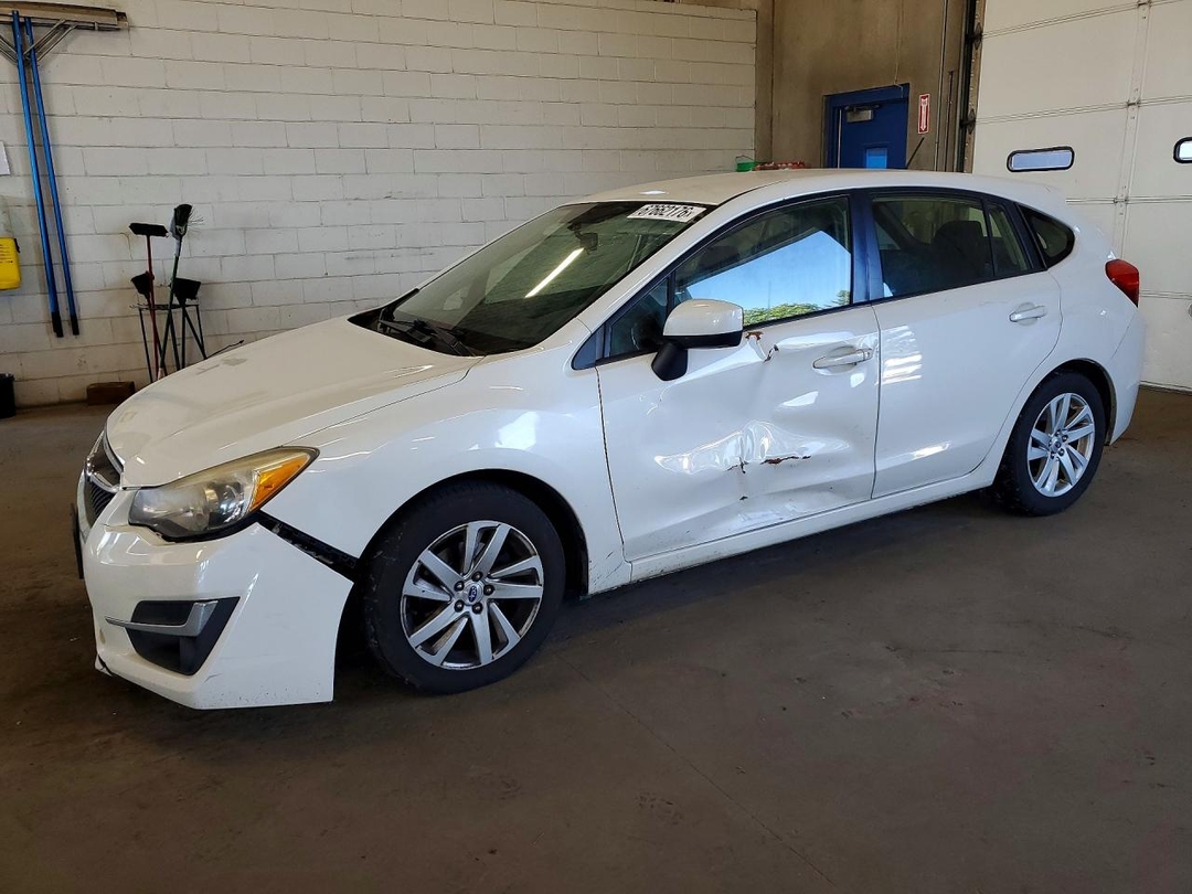 منظر 2015 SUBARU IMPREZA PREMIUM، زاوية 1