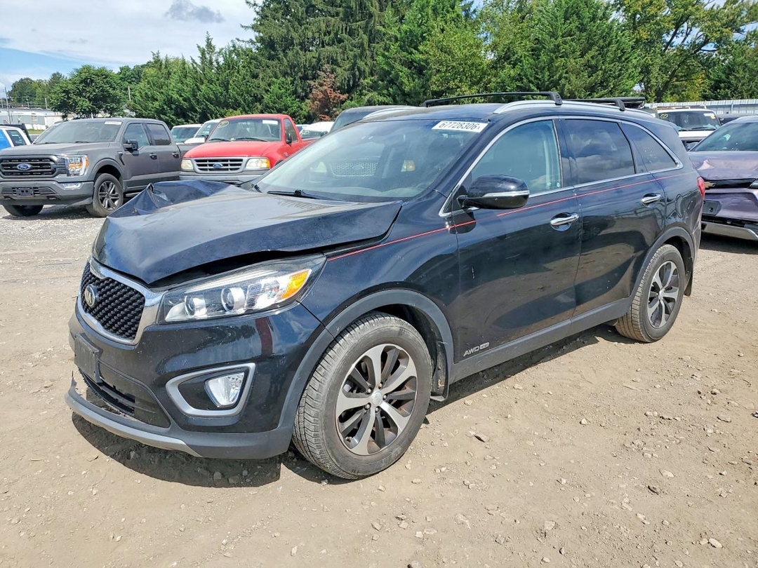 Vue de 2017 KIA SORENTO EX, angle 1