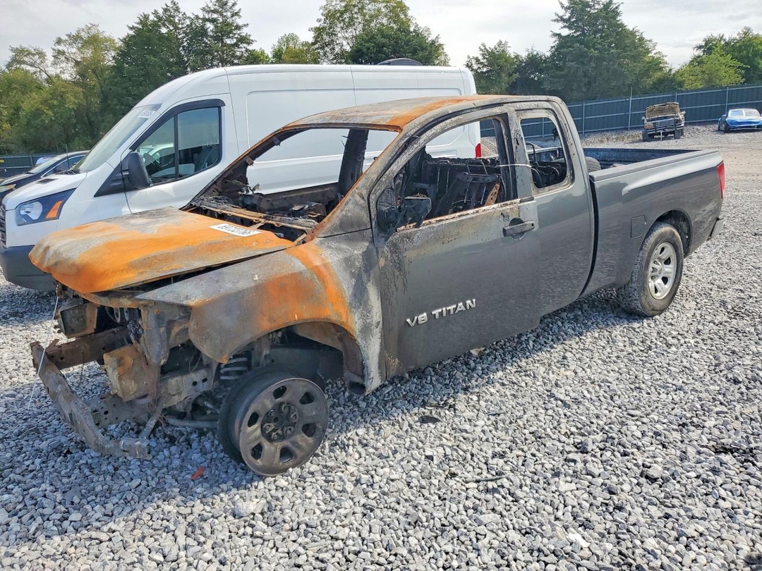 Vue de 2007 NISSAN TITAN XE FFV, angle 1