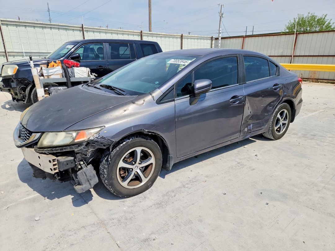 Vista de 2015 HONDA CIVIC SE, ángulo 1