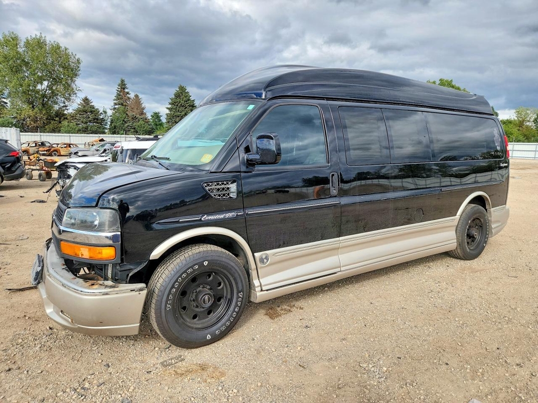 Vista de 2013 CHEVROLET EXPRESS G2500 3LT, ángulo 1
