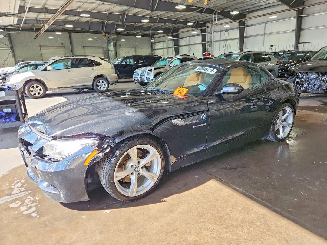Vue de 2016 BMW Z4 SDRIVE28I, angle 1