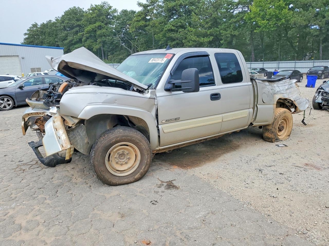 منظر 2006 CHEVROLET SILVERADO C2500 HEAVY DUTY، زاوية 1