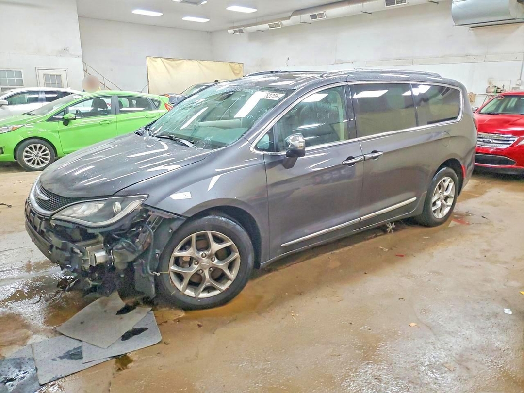 Vista de 2020 CHRYSLER PACIFICA LIMITED, ángulo 1