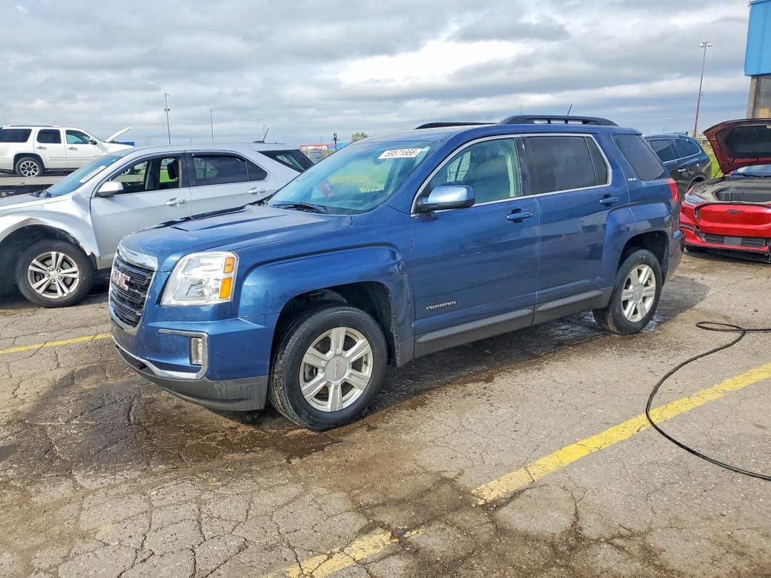 Вид 2016 GMC TERRAIN SLE, угол 1