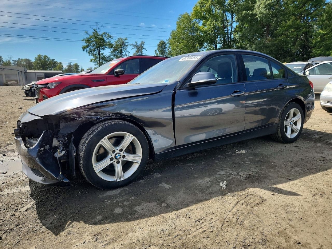Вид 2013 BMW 328 XI, угол 1