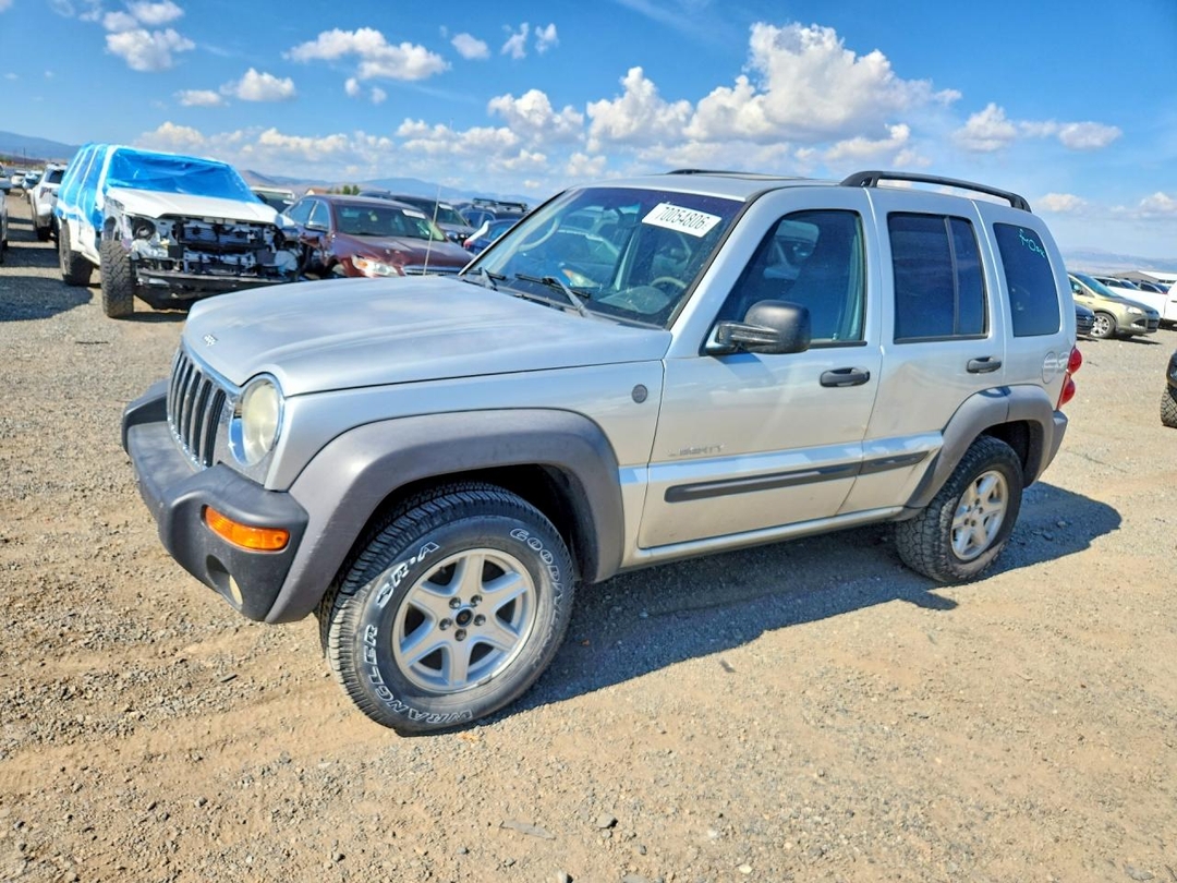 Vista de 2004 JEEP LIBERTY SPORT, ángulo 1