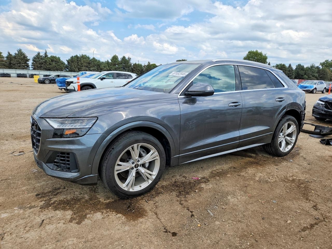 منظر 2023 AUDI Q8 PREMIUM PLUS، زاوية 1