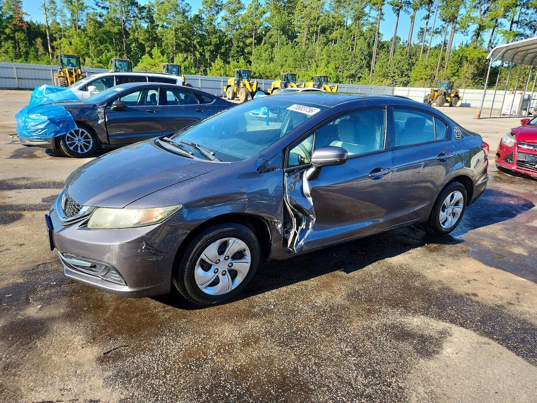 Вид 2014 HONDA CIVIC LX, угол 1