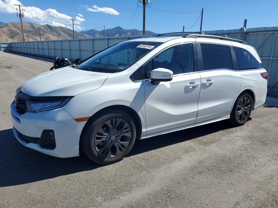 Вид 2025 HONDA ODYSSEY TOURING, угол 1