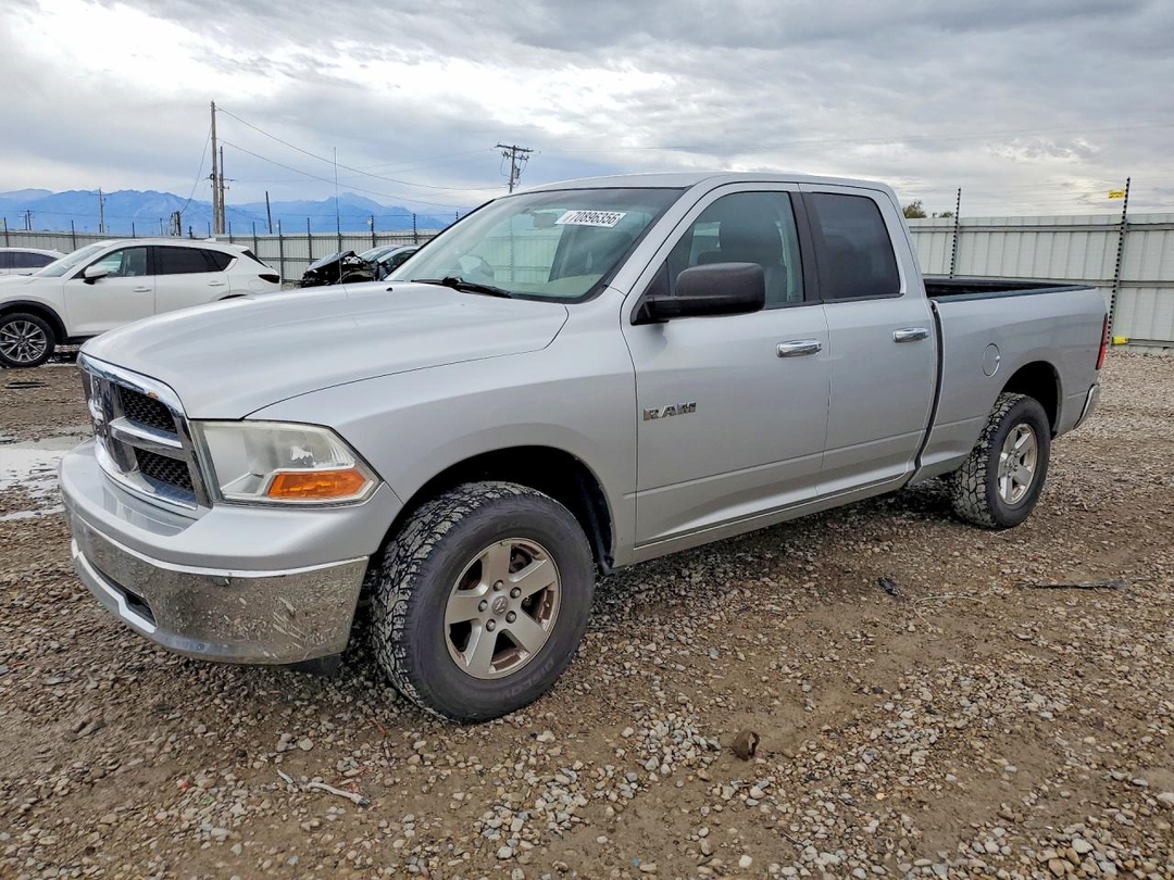 منظر 2009 DODGE RAM 1500، زاوية 1