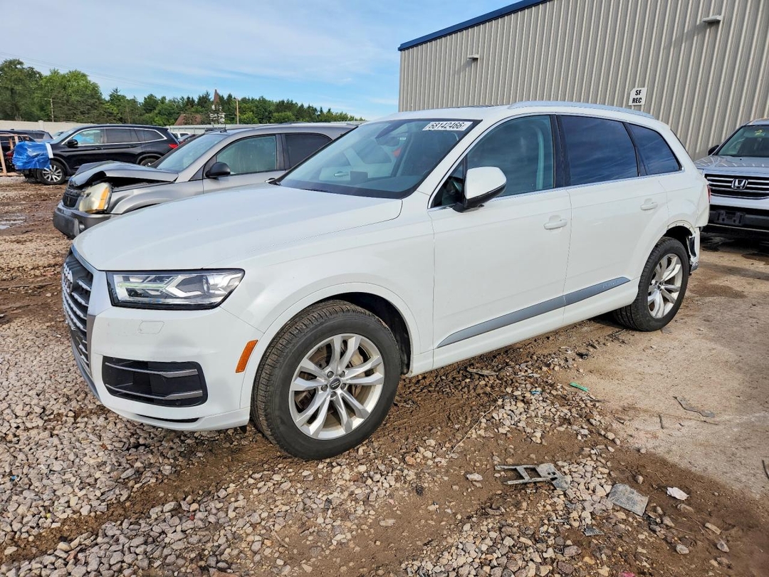 Vista de 2019 AUDI Q7 PREMIUM, ángulo 1