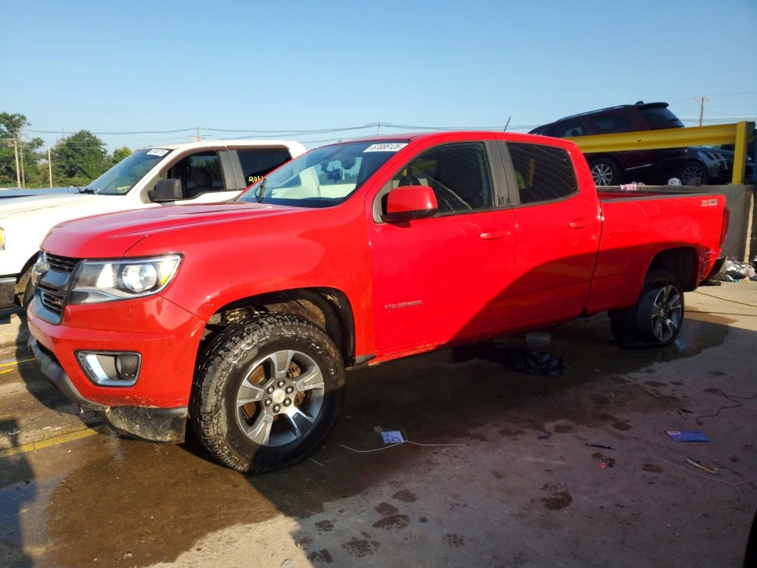 Vue de 2015 CHEVROLET COLORADO Z71, angle 1