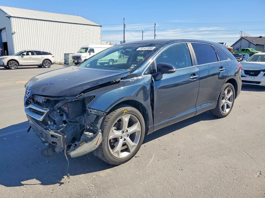 Вид 2013 TOYOTA VENZA LIMITED, угол 1
