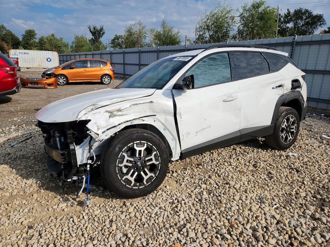 Vue de 2025 HYUNDAI TUCSON XRT, angle 1