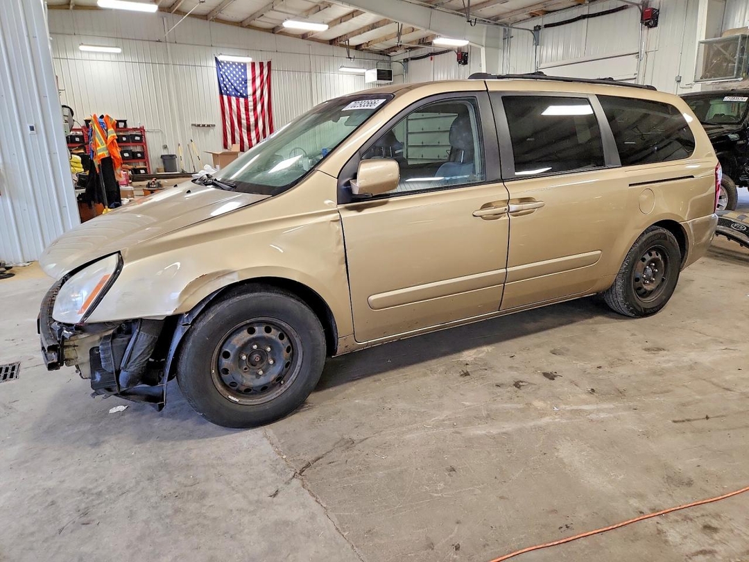 Vue de 2006 KIA SEDONA LX, angle 1