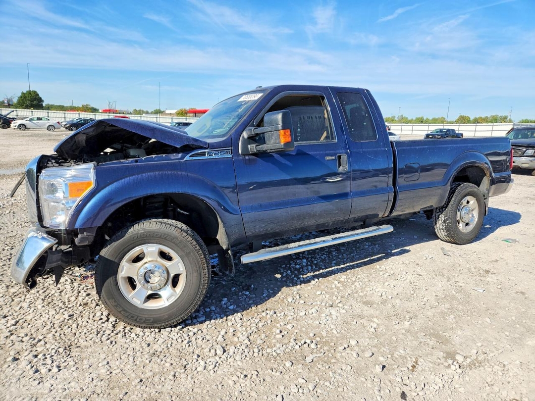 Вид 2015 FORD F250 SUPER DUTY, угол 1