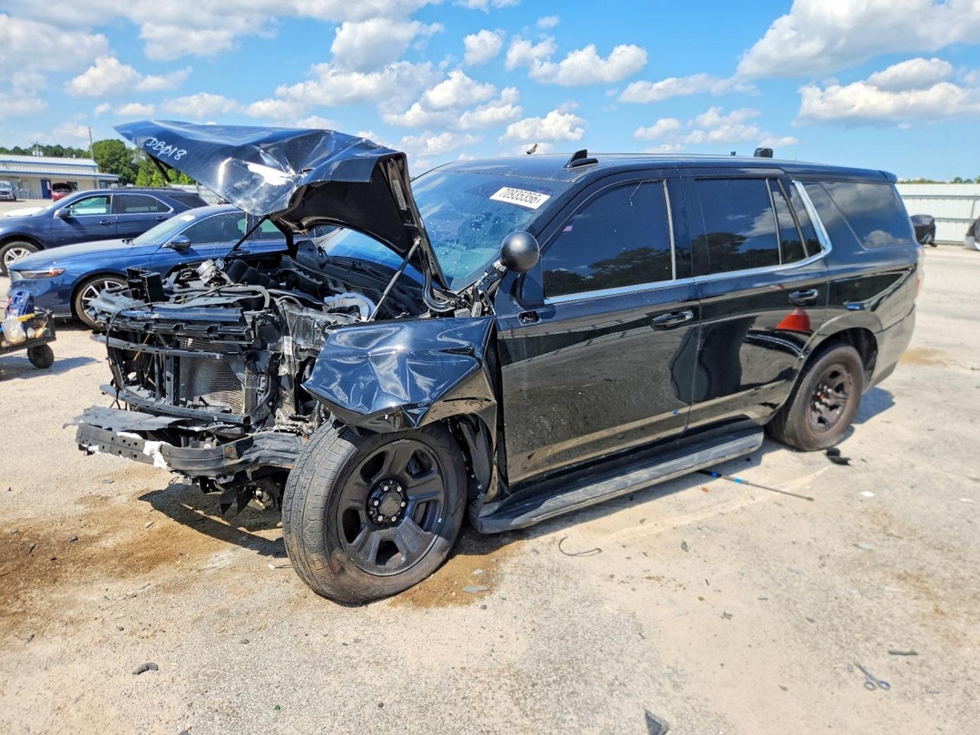 Vue de 2022 CHEVROLET TAHOE C1500, angle 1
