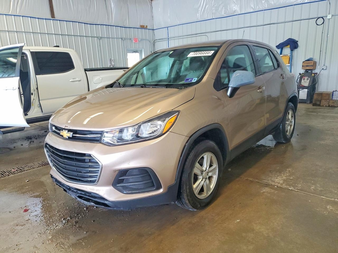 Vedere 2018 CHEVROLET TRAX LS, unghi 1