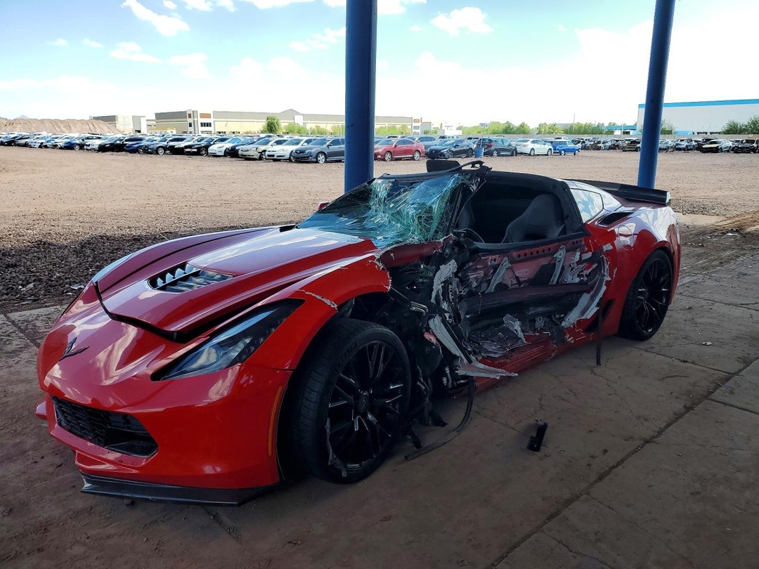 Vue de 2016 CHEVROLET CORVETTE Z06 1LZ, angle 1