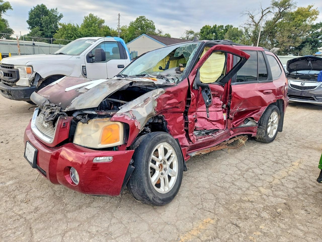 Vue de 2007 GMC ENVOY DENALI, angle 1