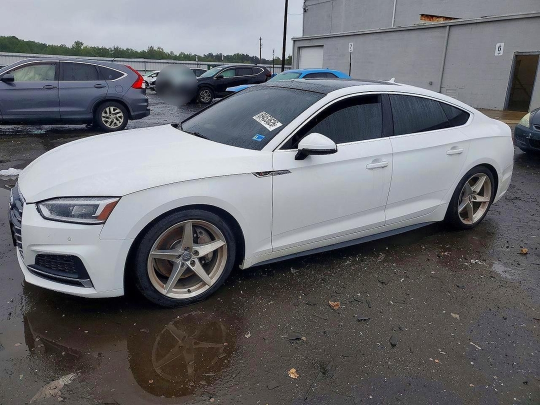 Vedere 2019 AUDI A5 PREMIUM PLUS S-LINE, unghi 1
