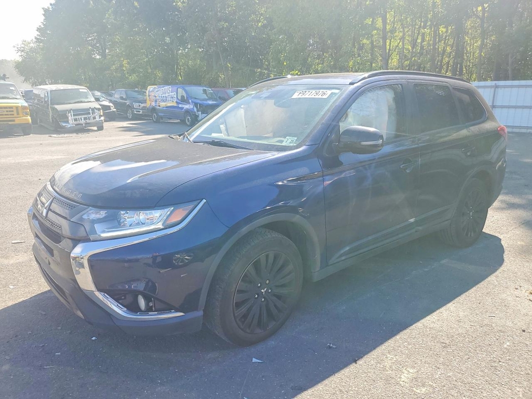 Vista de 2020 MITSUBISHI OUTLANDER SE, ángulo 1
