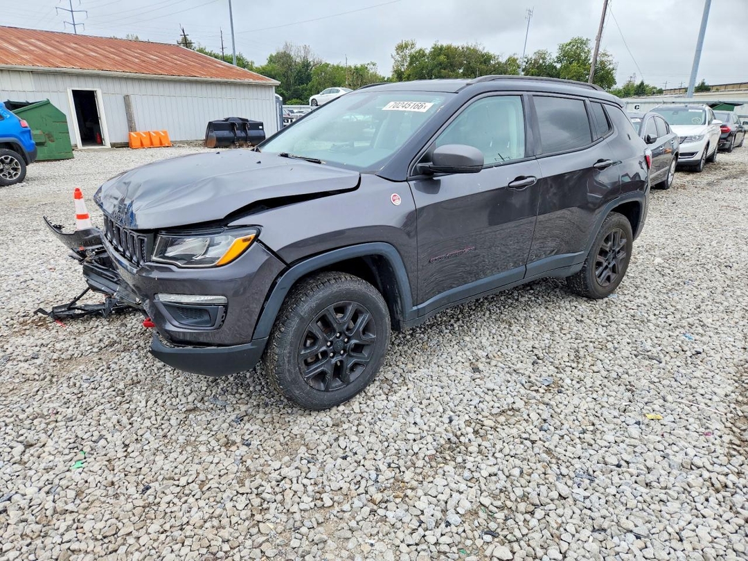 Vista de 2018 JEEP COMPASS TRAILHAWK, ángulo 1
