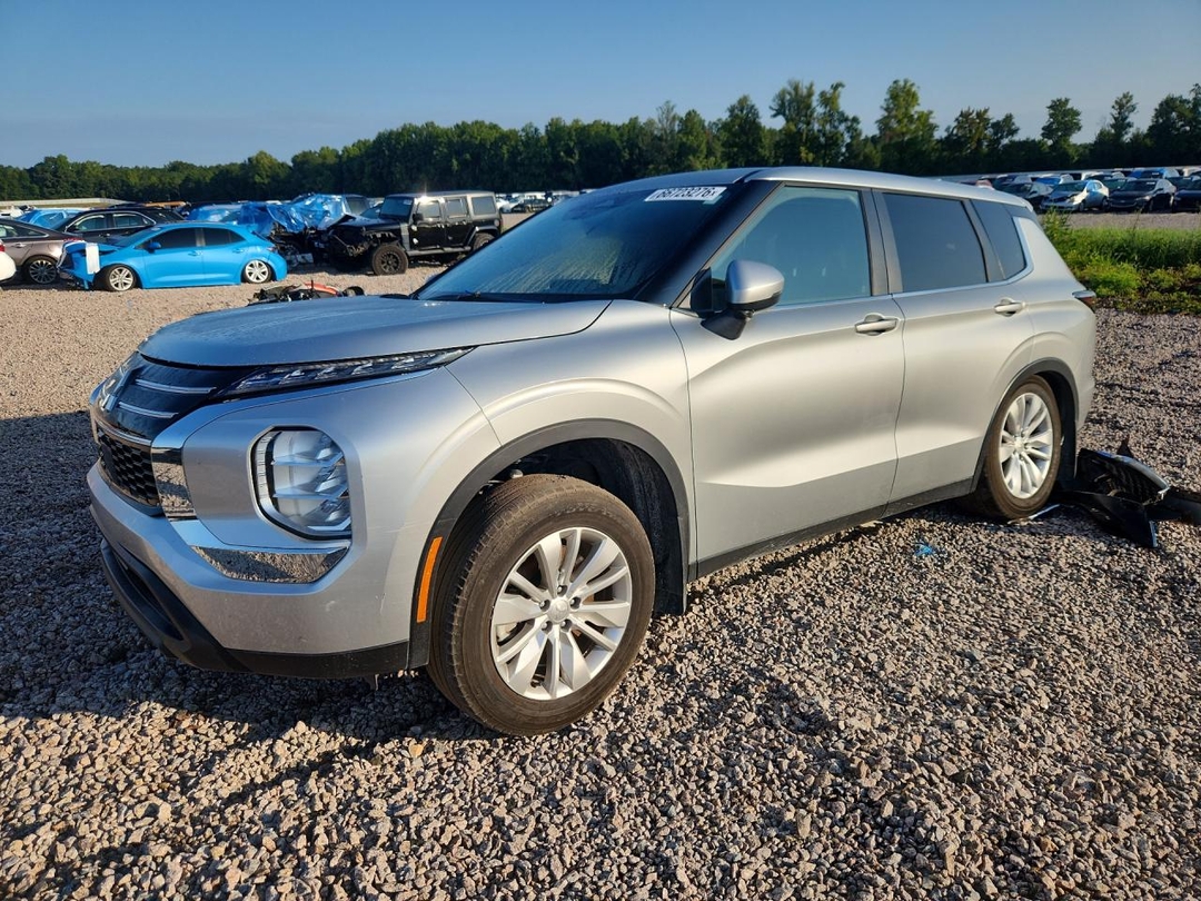 منظر 2025 MITSUBISHI OUTLANDER ES، زاوية 1